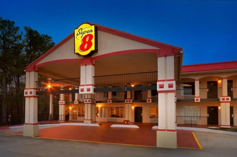 Super 8 By Wyndham Roseburg Otel Dış mekan fotoğraf