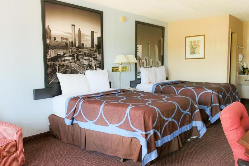 Super 8 By Wyndham Roseburg Otel Dış mekan fotoğraf